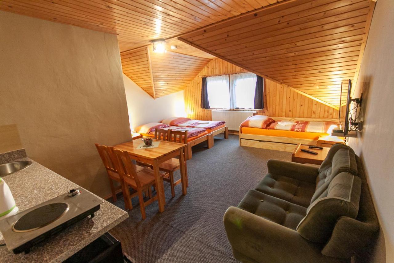 Levial Rooms Velky Slavkov Exterior foto