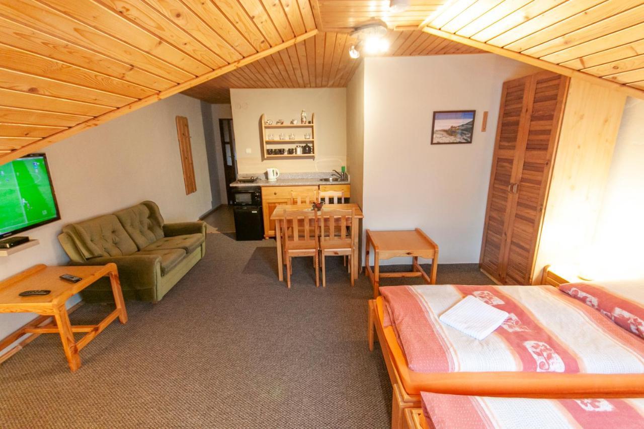 Levial Rooms Velky Slavkov Exterior foto